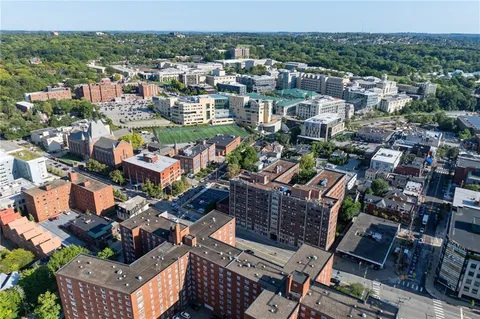 $158,500 | 4601 Fifth Avenue, Unit 626, Pittsburgh, PA 15213