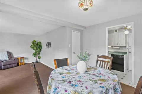 $158,500 | 4601 Fifth Avenue, Unit 626, Pittsburgh, PA 15213