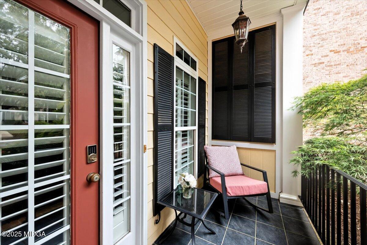 855 Tufthunter Macon, GA 31210 - Photo 5 of 38 a outdoor view with sitting space