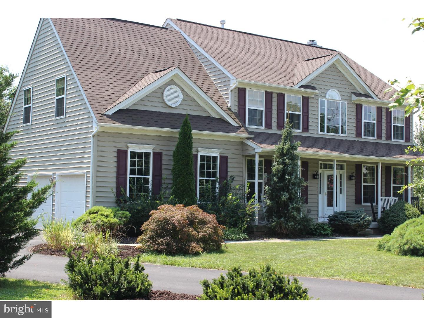 908 Nottingham Road Pottstown, PA 19465 - Photo 2 of 19 Exterior Front