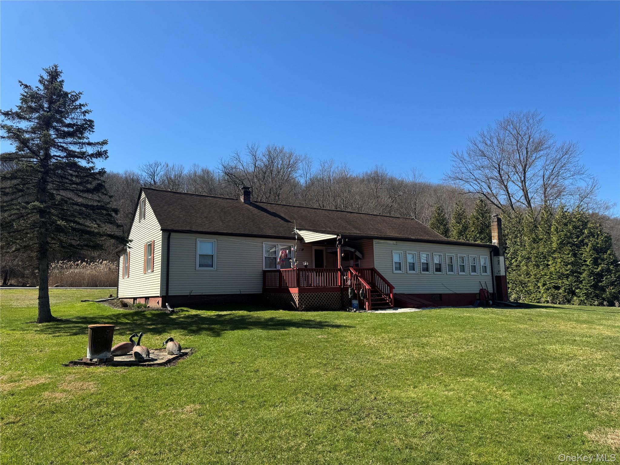 367 Mt Eve Road Goshen, NY 10924 - Photo 5 of 37