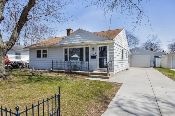 $375,000 | 125 Cumberland Lane, Madison, WI 53714