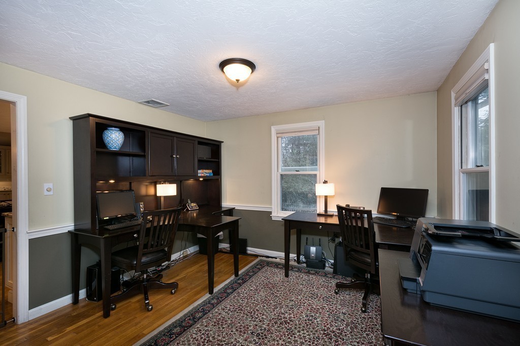 111 Gerard Road Norwell, MA 02061 - Photo 11 of 18 Gallery Image 11