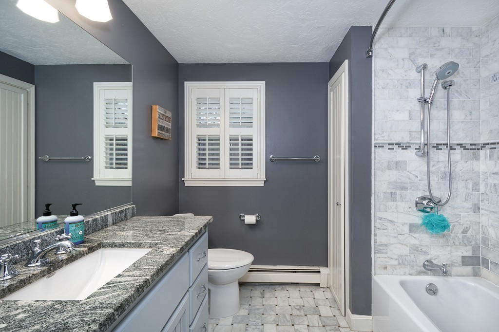 111 Gerard Road Norwell, MA 02061 - Photo 13 of 18 Gallery Image 13