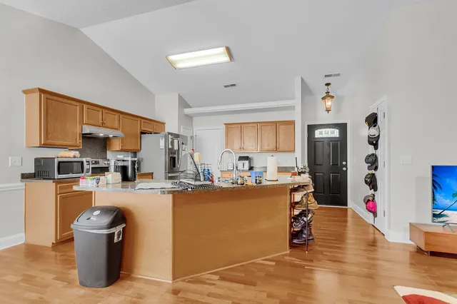 $325,000 | 137 Paddock Way, Summerville, SC 29486