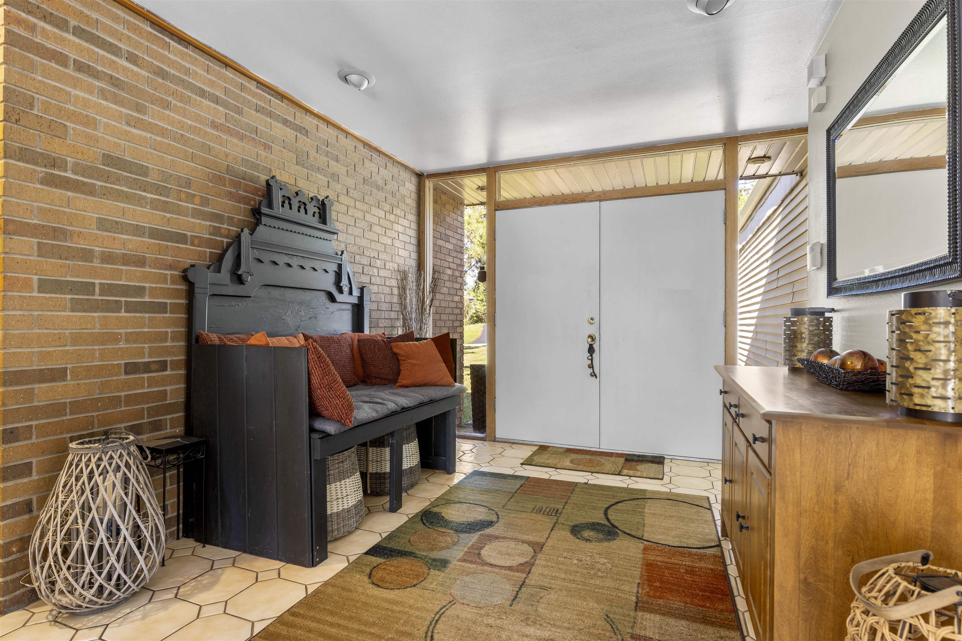 4969 Brookview Road Rockford, IL 61107 - Photo 6 of 34 a view of entryway with wooden floor