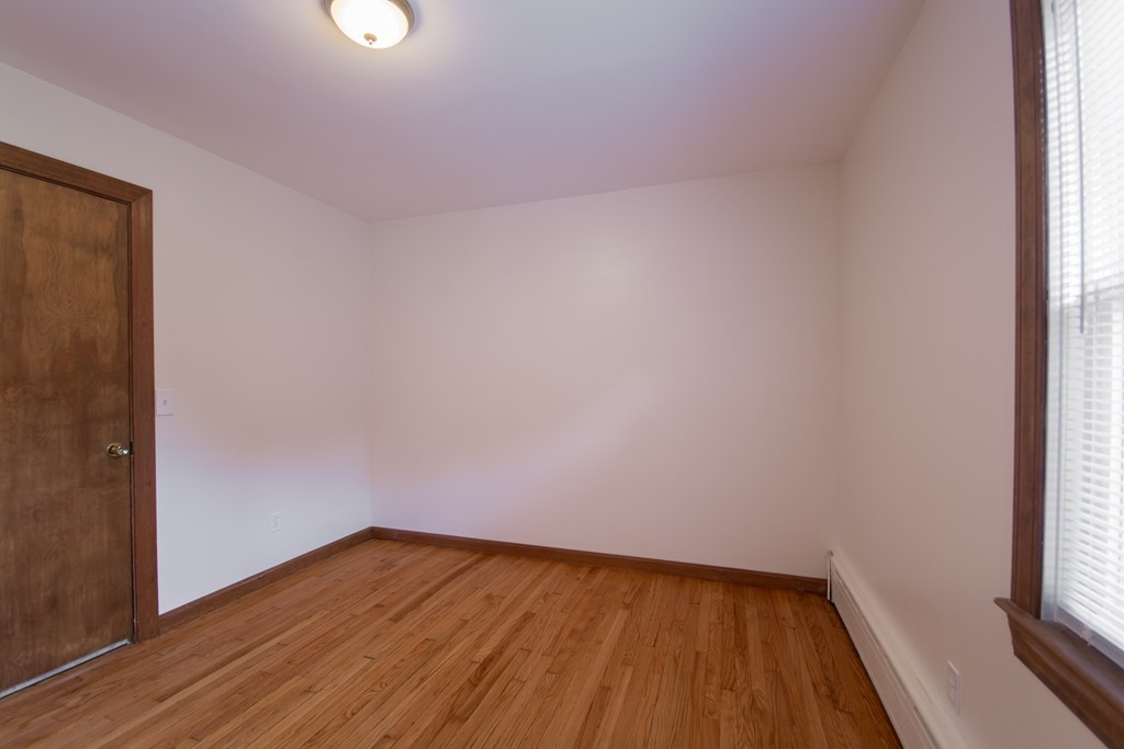 49 Harbor Road Swansea, MA 02777 - Photo 12 of 25 Gallery Image 12