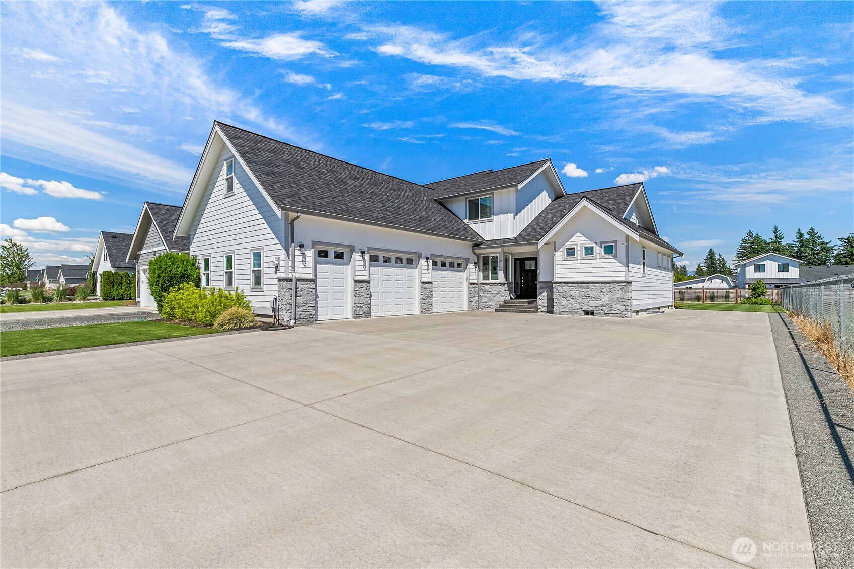 814 Rye Court Lynden, WA 98264 - Photo 2 of 40