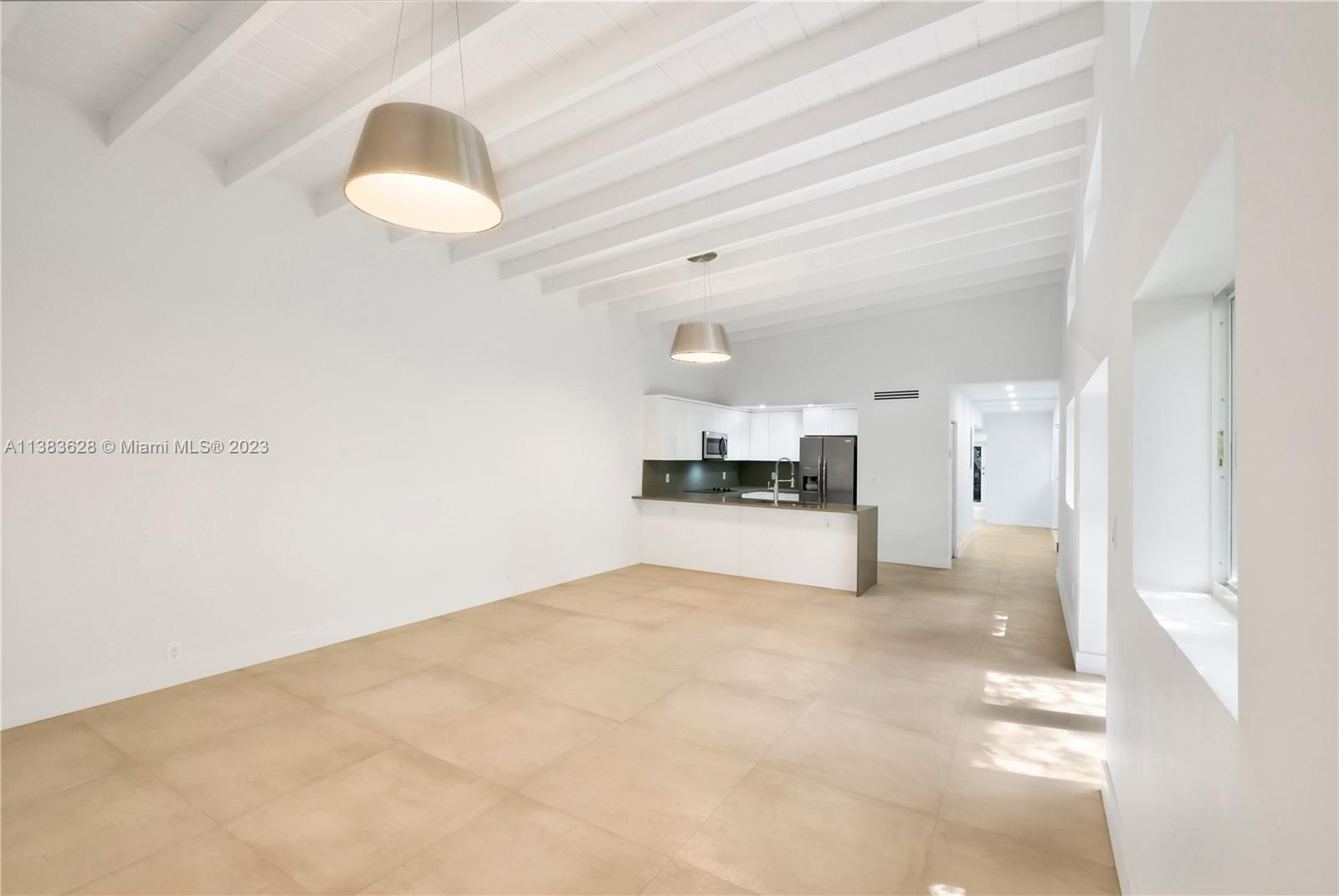 3635 Douglas Road Miami, FL 33133 - Photo 13 of 31 Gallery Image 13
