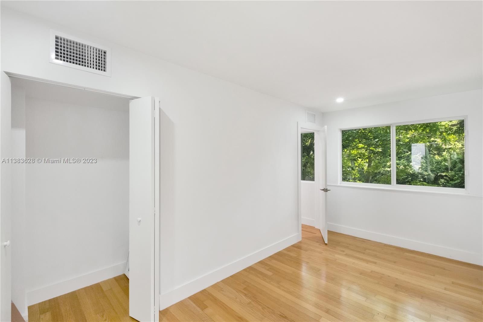 3635 Douglas Road Miami, FL 33133 - Photo 17 of 31 Gallery Image 17