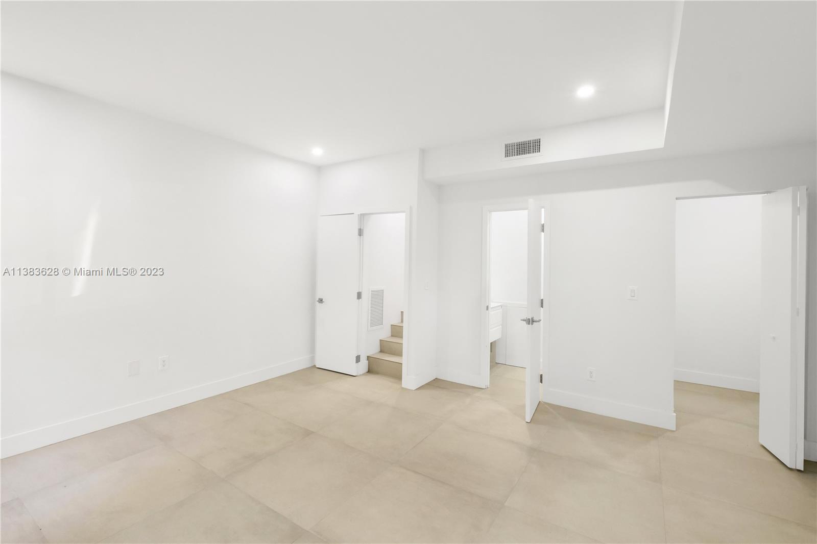 3635 Douglas Road Miami, FL 33133 - Photo 20 of 31 Gallery Image 20