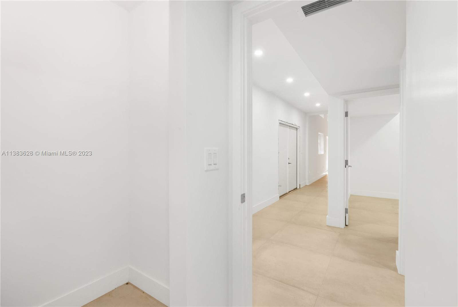 3635 Douglas Road Miami, FL 33133 - Photo 24 of 31 Gallery Image 24