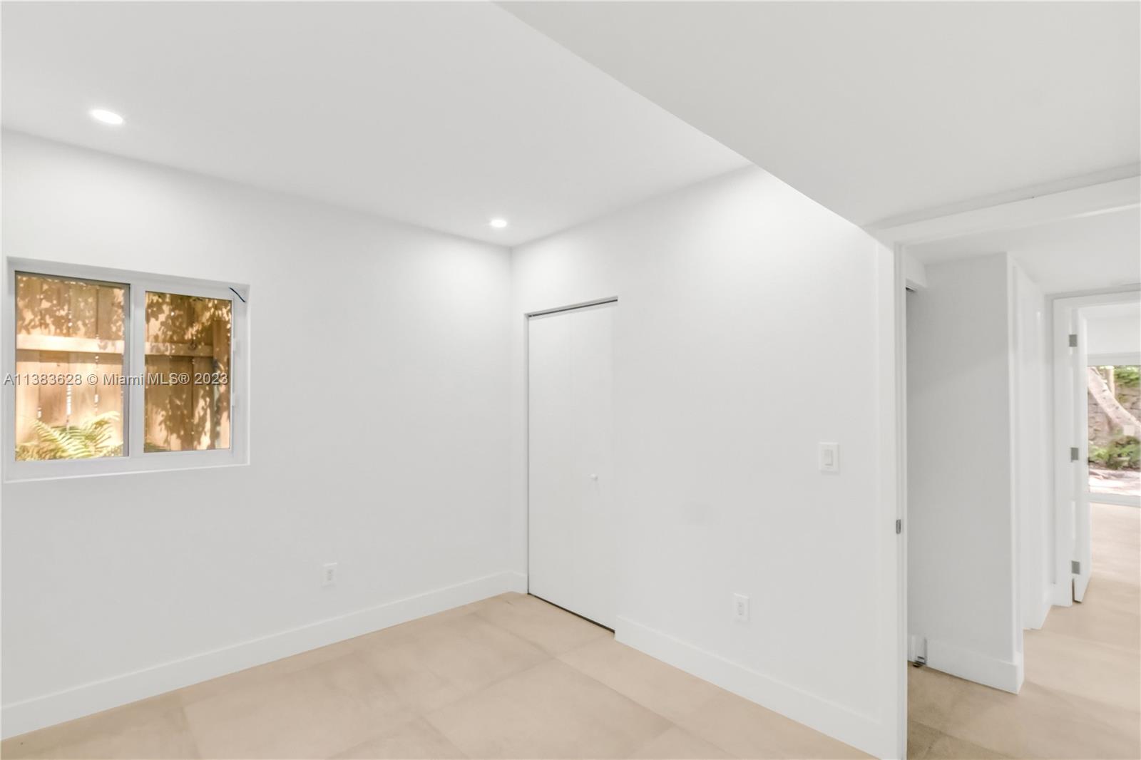 3635 Douglas Road Miami, FL 33133 - Photo 26 of 31 Gallery Image 26