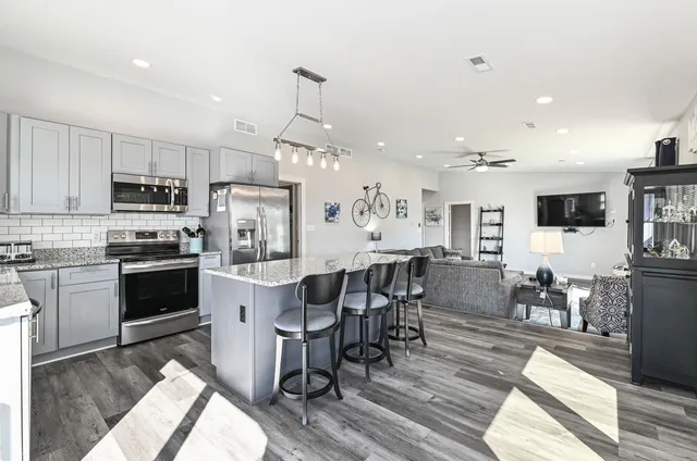 $1,895,000 | 7134 North Tichigan Road, Waterford, WI 53185