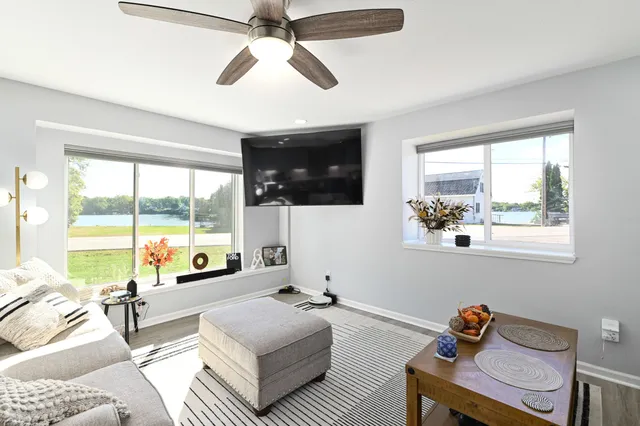 $1,895,000 | 7134 North Tichigan Road, Waterford, WI 53185