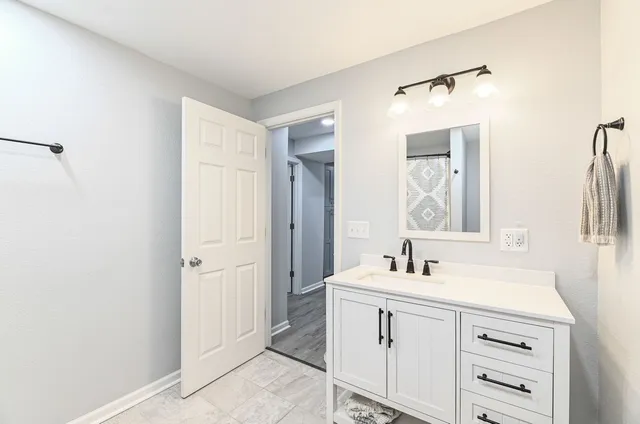 $1,895,000 | 7134 North Tichigan Road, Waterford, WI 53185