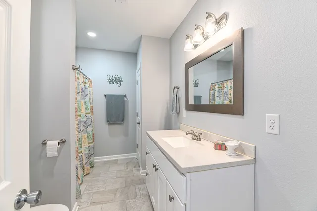 $1,895,000 | 7134 North Tichigan Road, Waterford, WI 53185