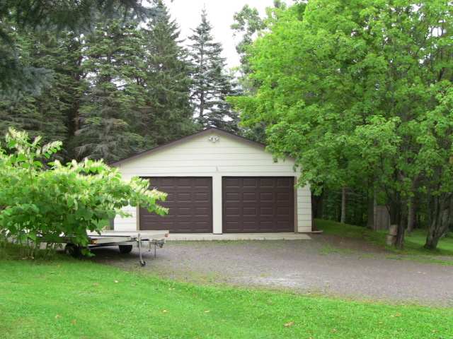 5068 Arnold Road Duluth, MN 55803 - Photo 2 of 9
