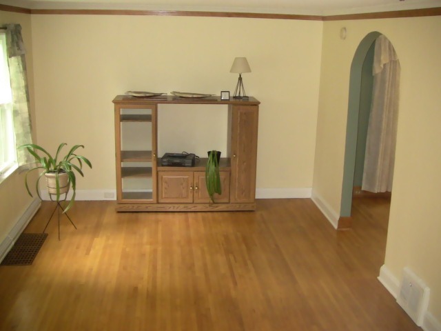 5068 Arnold Road Duluth, MN 55803 - Photo 5 of 9