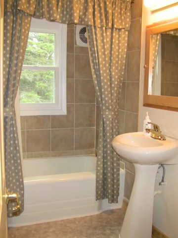 5068 Arnold Road Duluth, MN 55803 - Photo 6 of 9