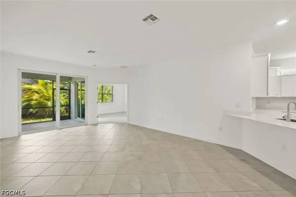 $2,000 | 9077 Leatherwood Loop, Lehigh Acres, FL 33936