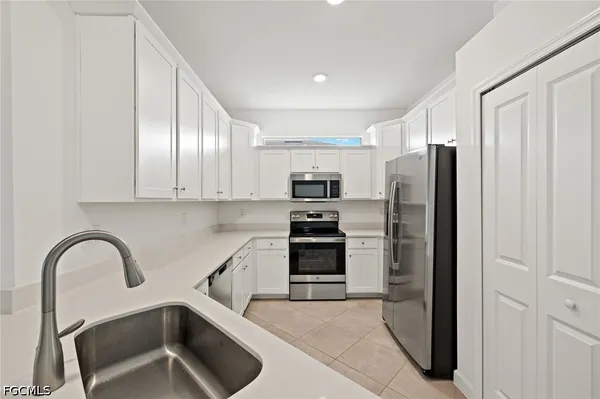 $2,000 | 9077 Leatherwood Loop, Lehigh Acres, FL 33936