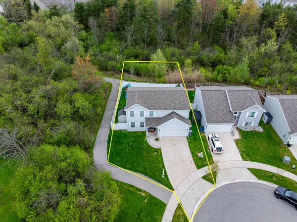 $434,900 | 2631 Sage Wing Drive, Grand Rapids, MI 49508