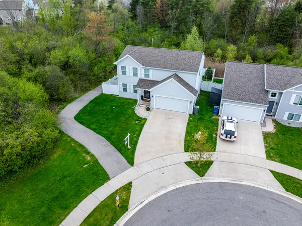 $434,900 | 2631 Sage Wing Drive, Grand Rapids, MI 49508
