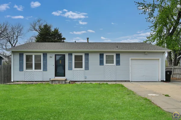 $280,000 | 413 Madore Street, Silver Lake, KS 66539