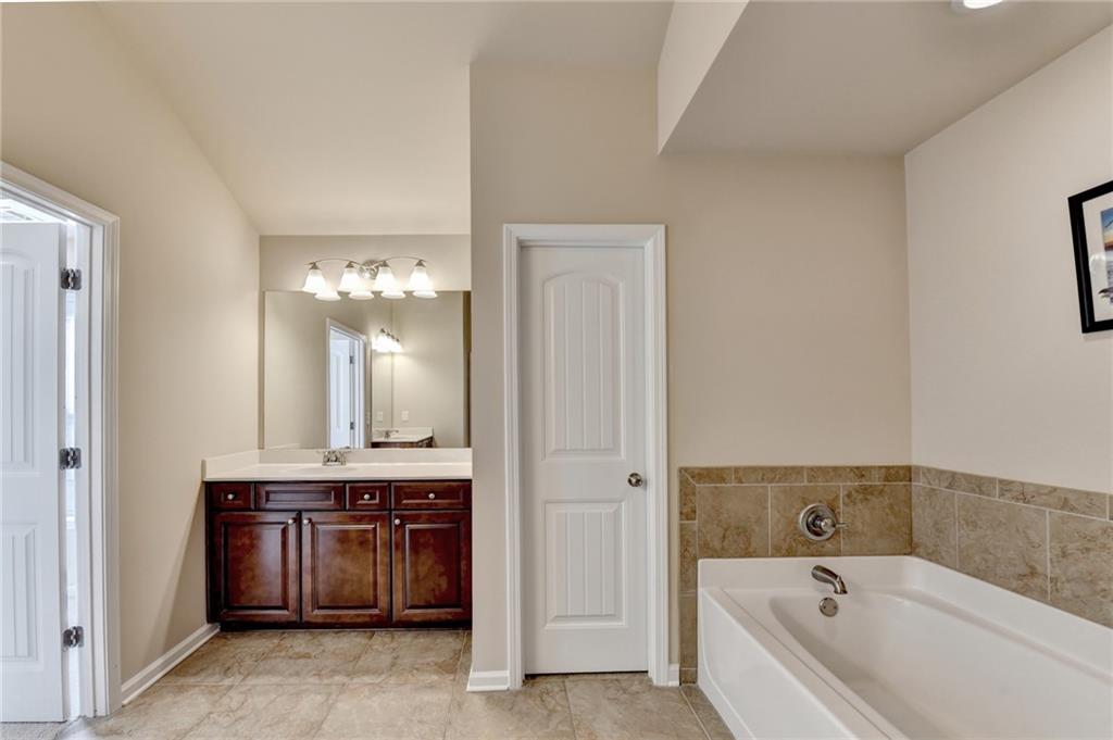 1870 Apollo Drive Suwanee, GA 30024 - Photo 31 of 61