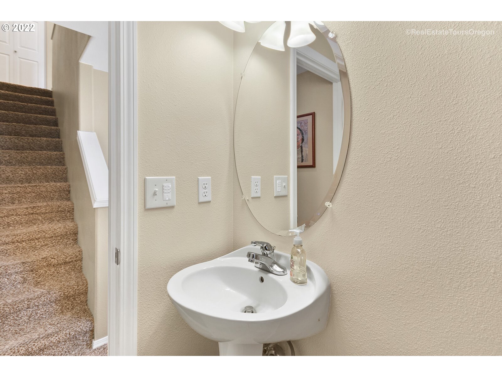 13980 Southwest Scholls Ferry Road, Unit 104 Beaverton, OR 97007 - Photo 19 of 32 Gallery Image 19