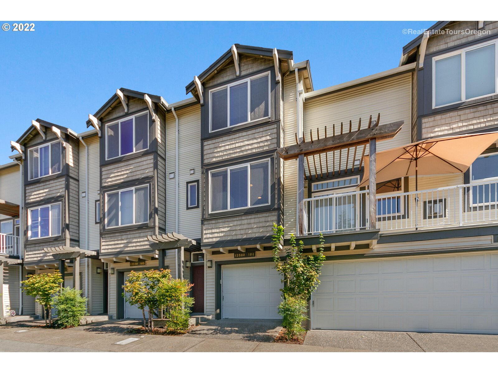 13980 Southwest Scholls Ferry Road, Unit 104 Beaverton, OR 97007 - Photo 3 of 32 Gallery Image 3