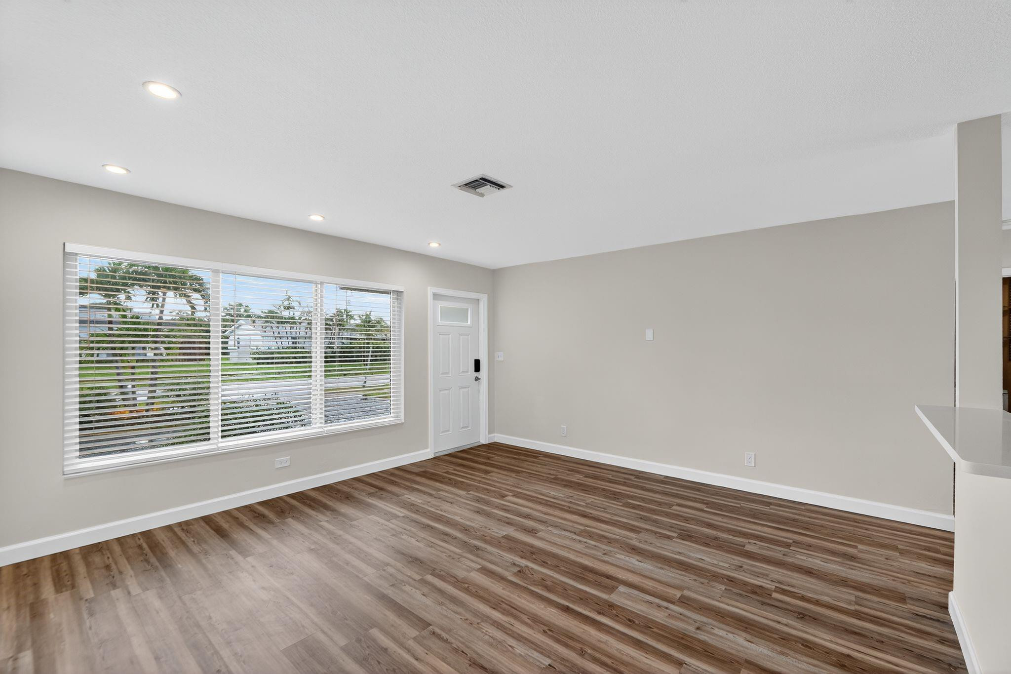 245 Southwest 3rd Street Boca Raton, FL 33432 - Photo 6 of 41 Photo 6