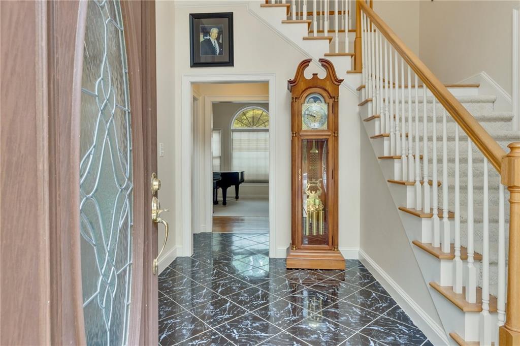 205 Mill Run Fayetteville, GA 30214 - Photo 4 of 34