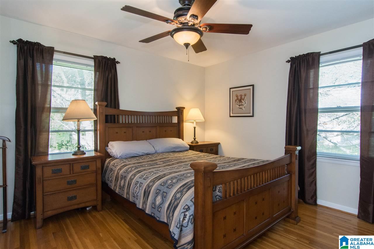 532 Rayburn Road Birmingham, AL 35226 - Photo 4 of 44