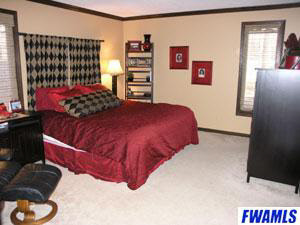 10410 Oaktree Road Fort Wayne, IN 46845 - Photo 8 of 12