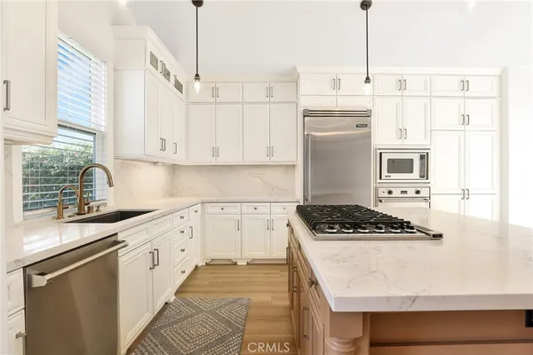 $6,800 | 4711 Winthrop Drive, Huntington Beach, CA 92649