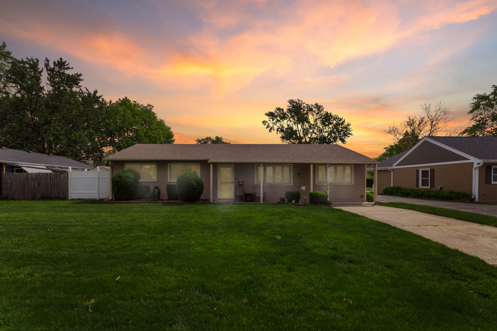 69 Paddock Street Montgomery, IL 60538 - Photo 1 of 18