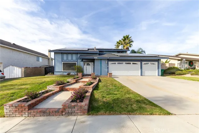 $830,000 | 906 Brandywine, Corona, CA 92878
