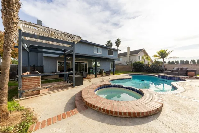 $830,000 | 906 Brandywine, Corona, CA 92878