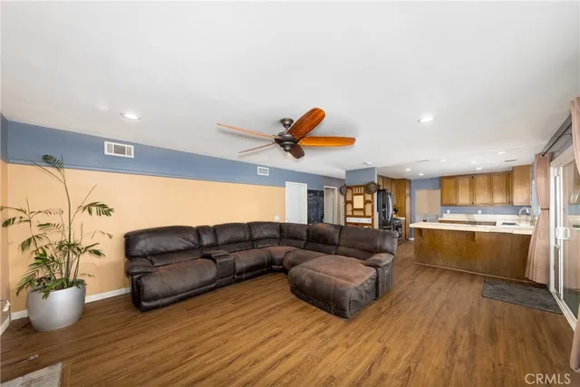 $830,000 | 906 Brandywine, Corona, CA 92878