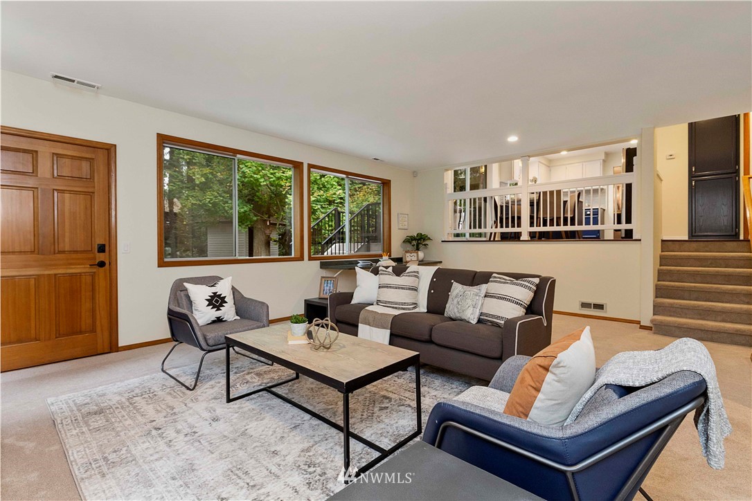 8310 Olympic View Drive Edmonds, WA 98026 - Photo 11 of 30