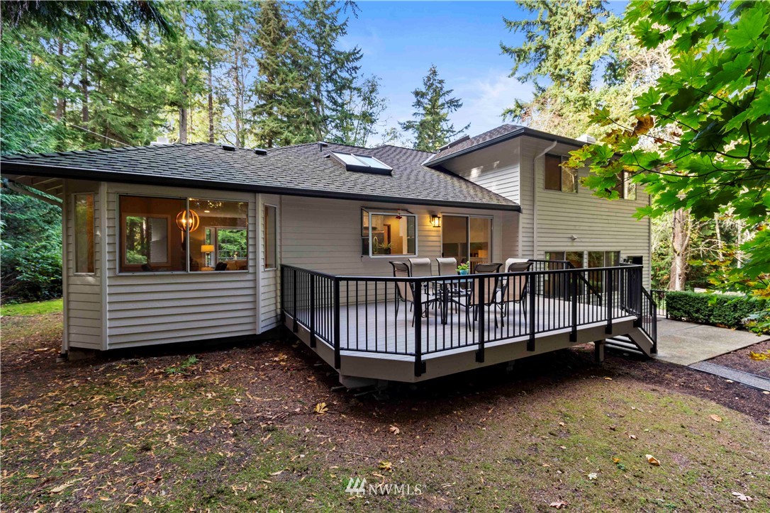 8310 Olympic View Drive Edmonds, WA 98026 - Photo 25 of 30