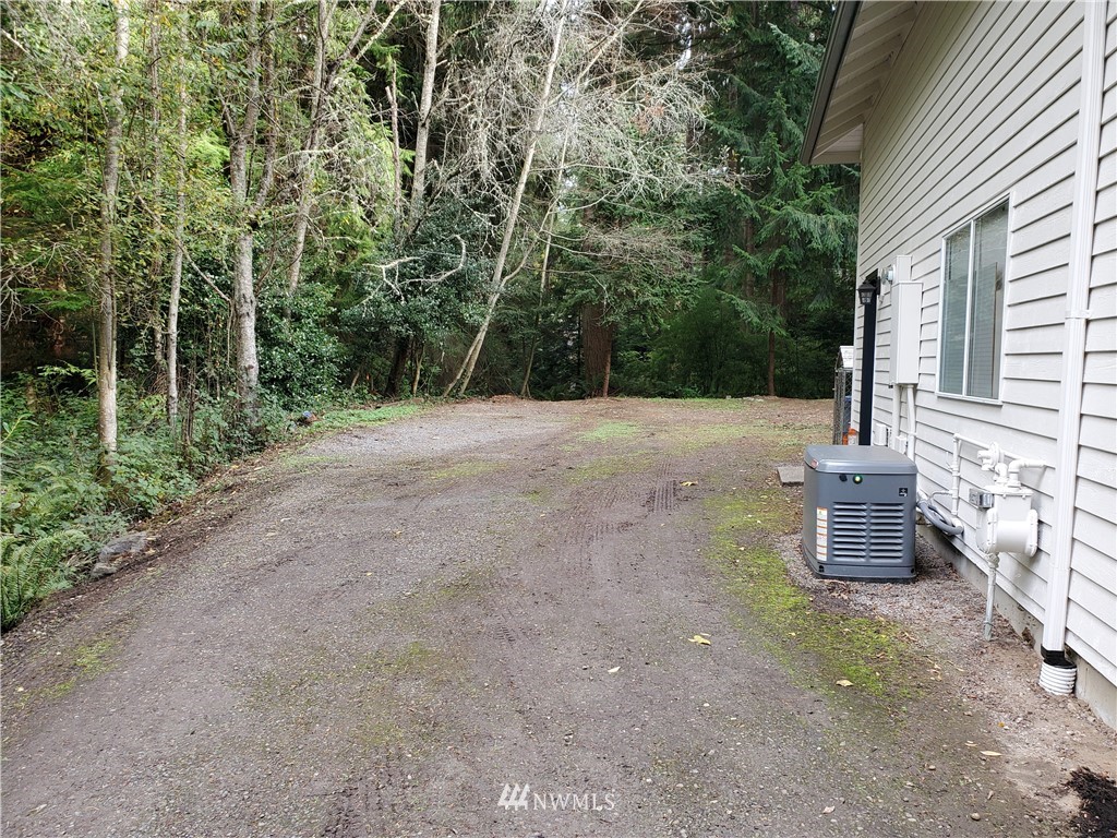 8310 Olympic View Drive Edmonds, WA 98026 - Photo 27 of 30