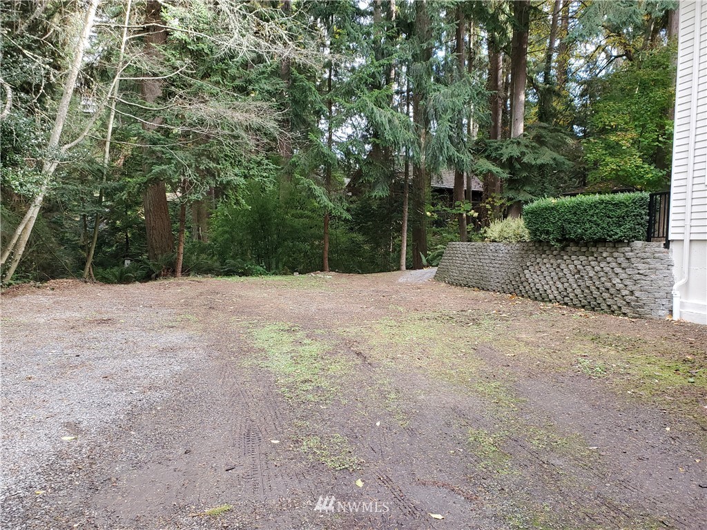 8310 Olympic View Drive Edmonds, WA 98026 - Photo 28 of 30