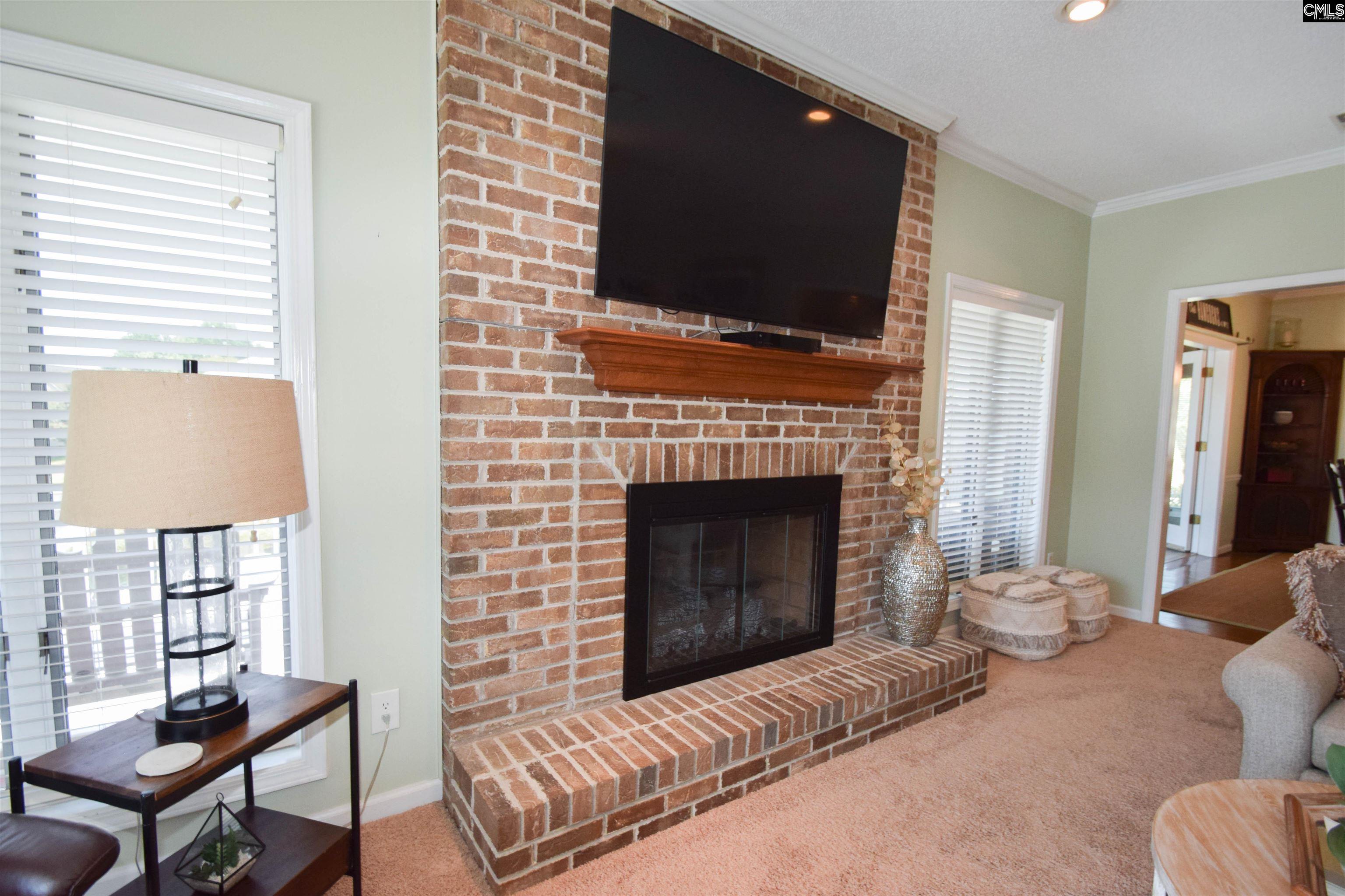 128 Cove Court Irmo, SC 29063 - Photo 11 of 91