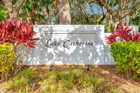 $350,000 | 4904 Lake Catherine Drive, Palm Beach Gardens, FL 33403
