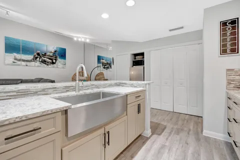 $350,000 | 4904 Lake Catherine Drive, Palm Beach Gardens, FL 33403