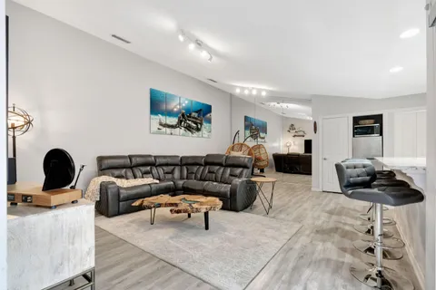 $350,000 | 4904 Lake Catherine Drive, Palm Beach Gardens, FL 33403