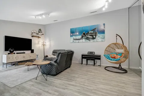 $350,000 | 4904 Lake Catherine Drive, Palm Beach Gardens, FL 33403